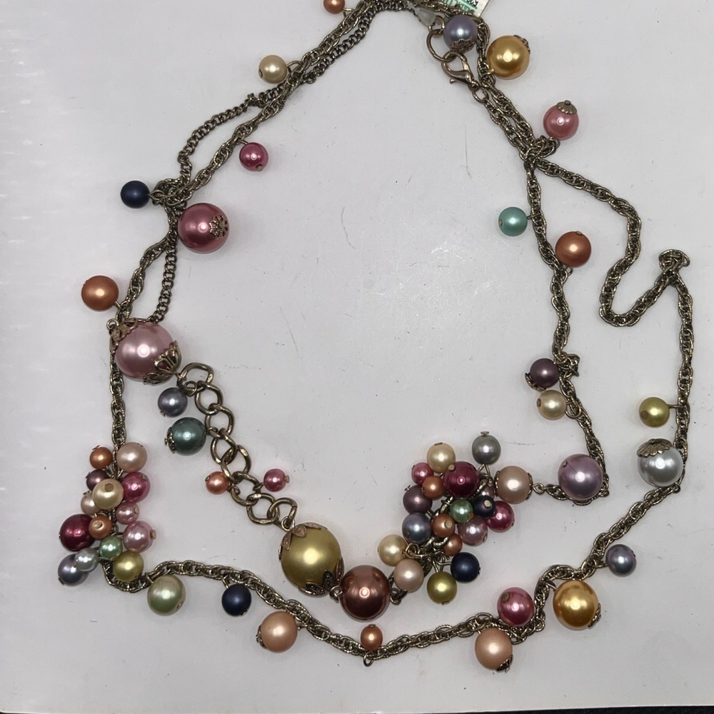 Vintage Y2K Costume Necklace Multicolor Beads w Goldtone accents and chain